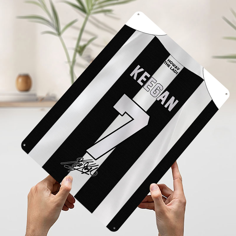Kevin Keegan 7, Newcastle Foot – Desk Setup Poster Bewertung und Preis